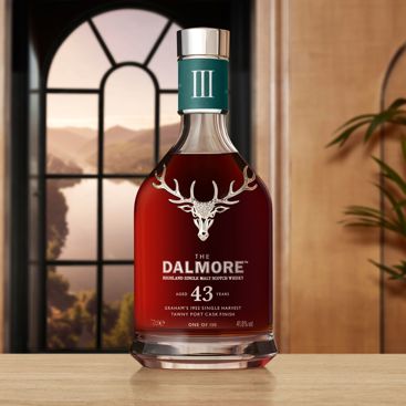 The Dalmore Cask Curation Series Port Edition 43 Year old 1952 Cask Finish bottle