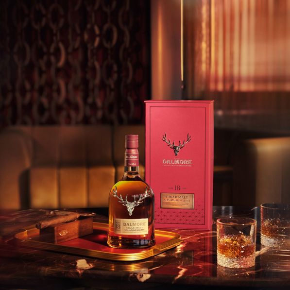 The Dalmore Cigar Malt Signature Reserve Aged 18 Years - Defined by the Moment