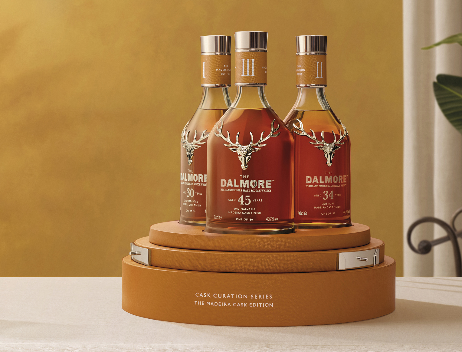 No_Text_Dalmore_CCS_Y4_KV_1_2_Glasses_16x9_150dpi.jpg